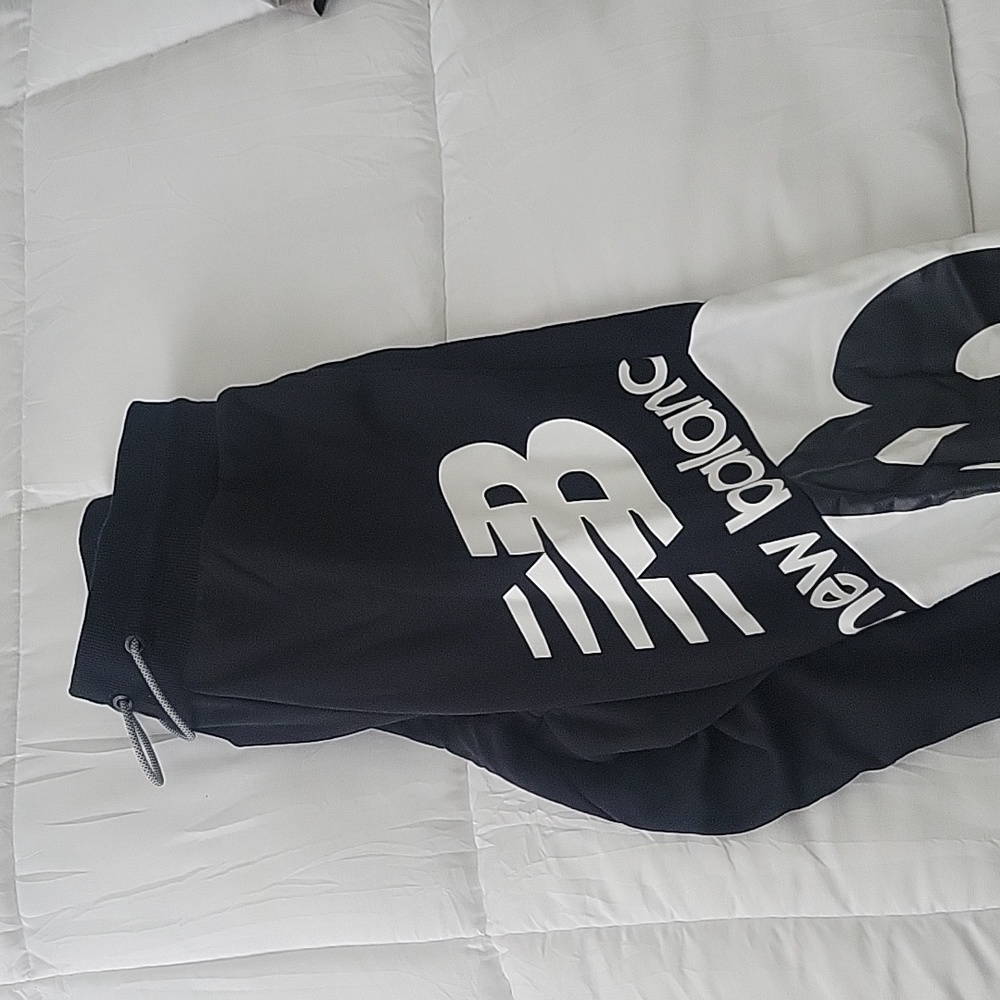 New Balance men's sweatpants